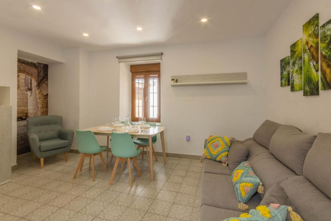 Apartamentos Miguel De Cervantes Centro Cordoba Exterior photo