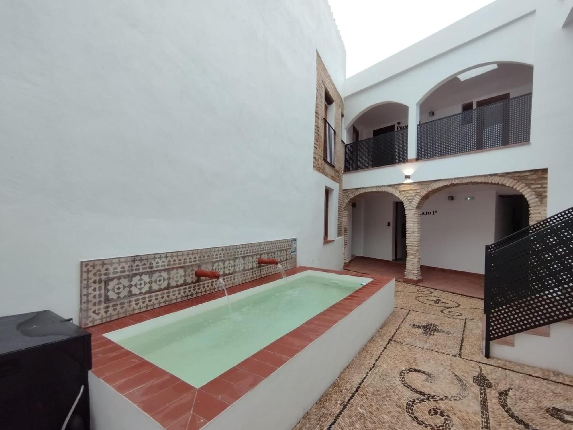 Apartamentos Miguel De Cervantes Centro Cordoba Exterior photo