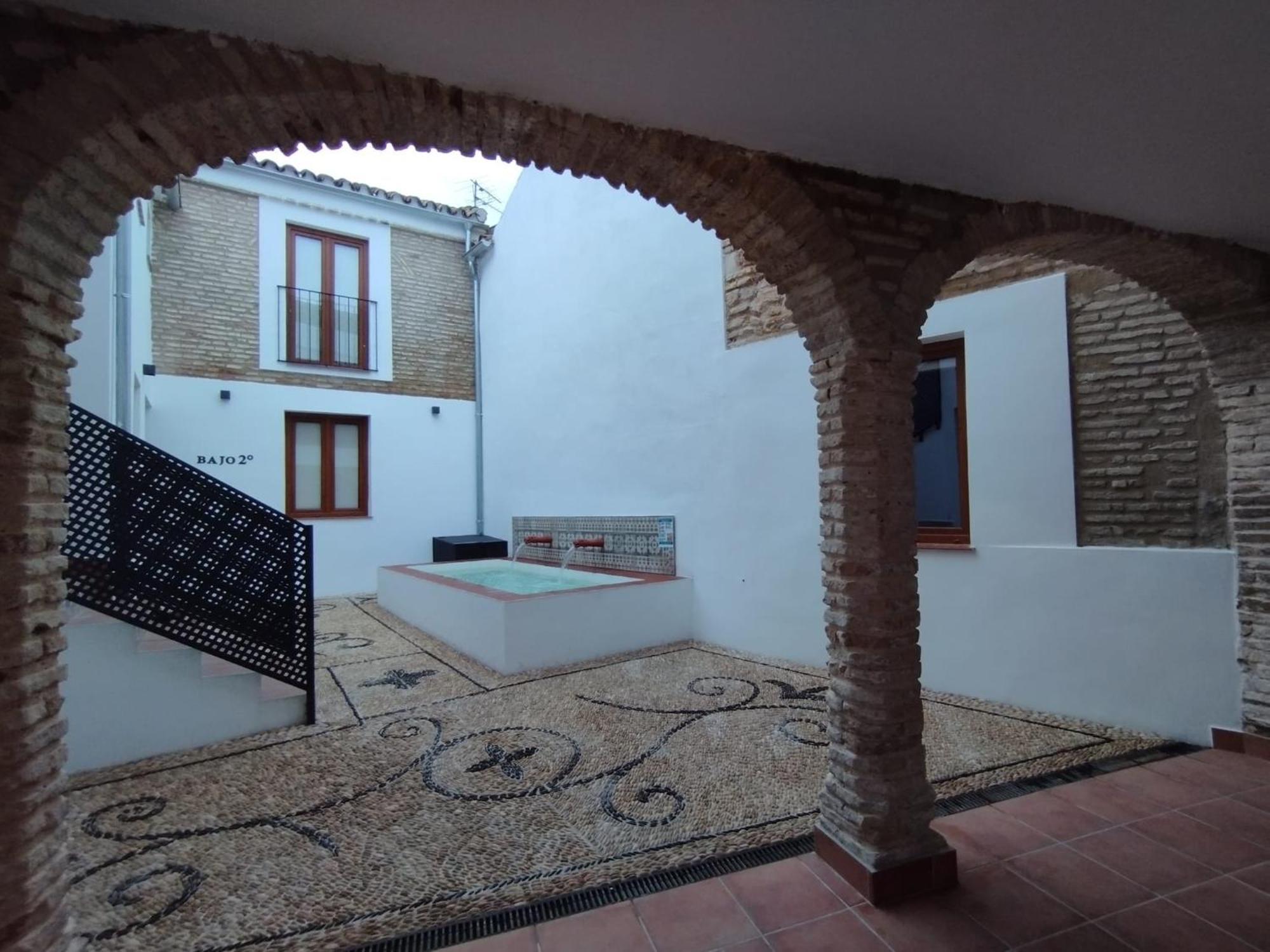 Apartamentos Miguel De Cervantes Centro Cordoba Exterior photo