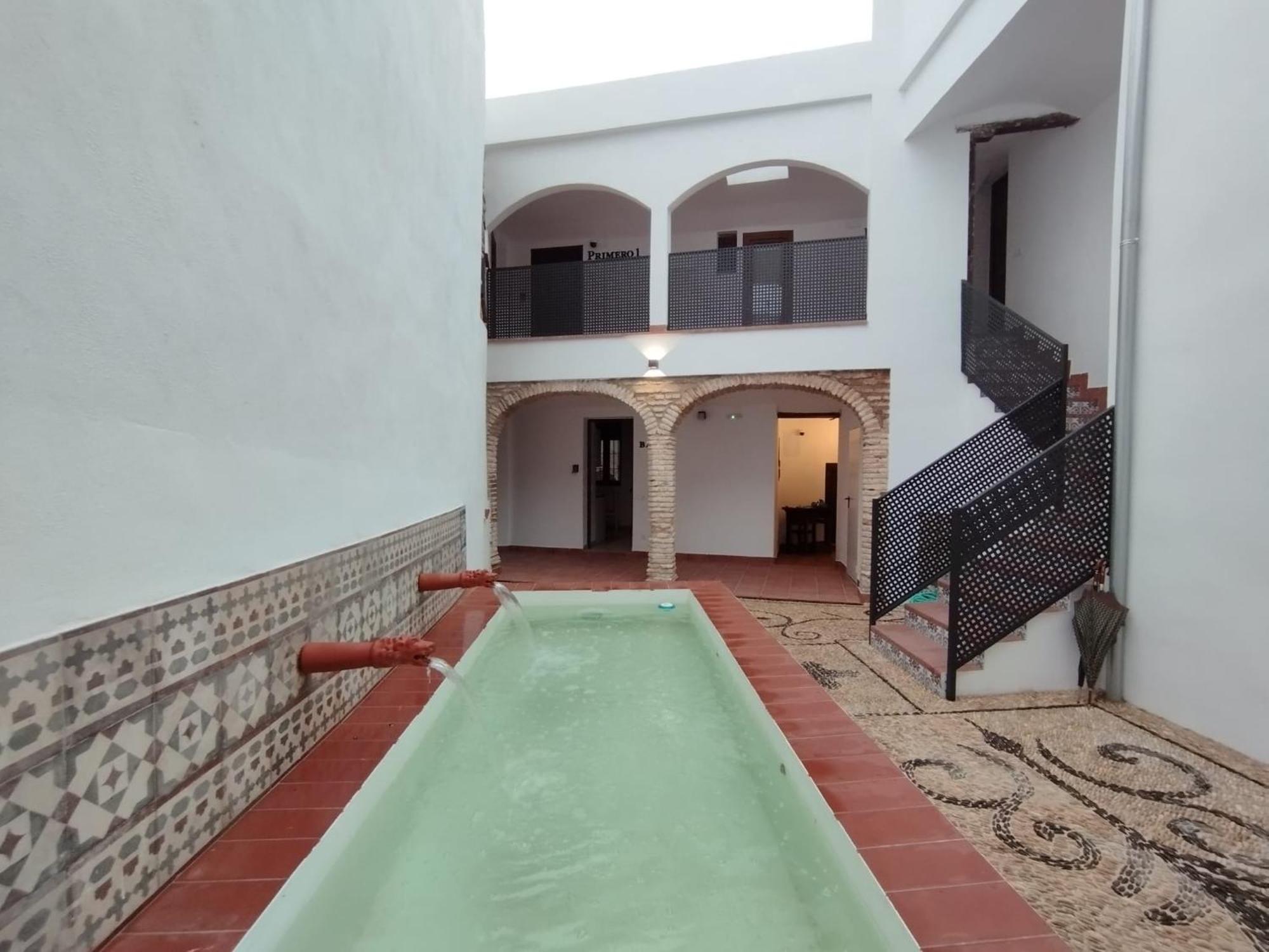 Apartamentos Miguel De Cervantes Centro Cordoba Exterior photo