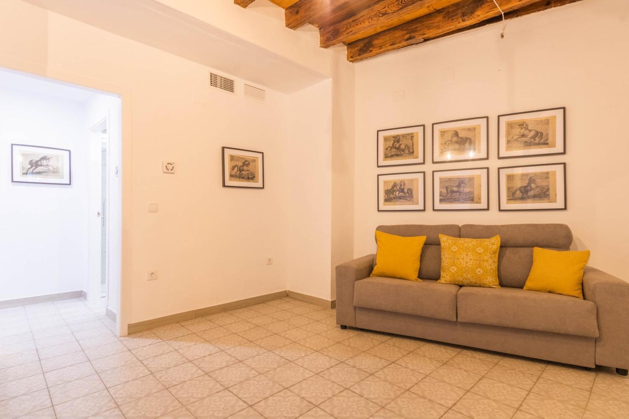 Apartamentos Miguel De Cervantes Centro Cordoba Exterior photo